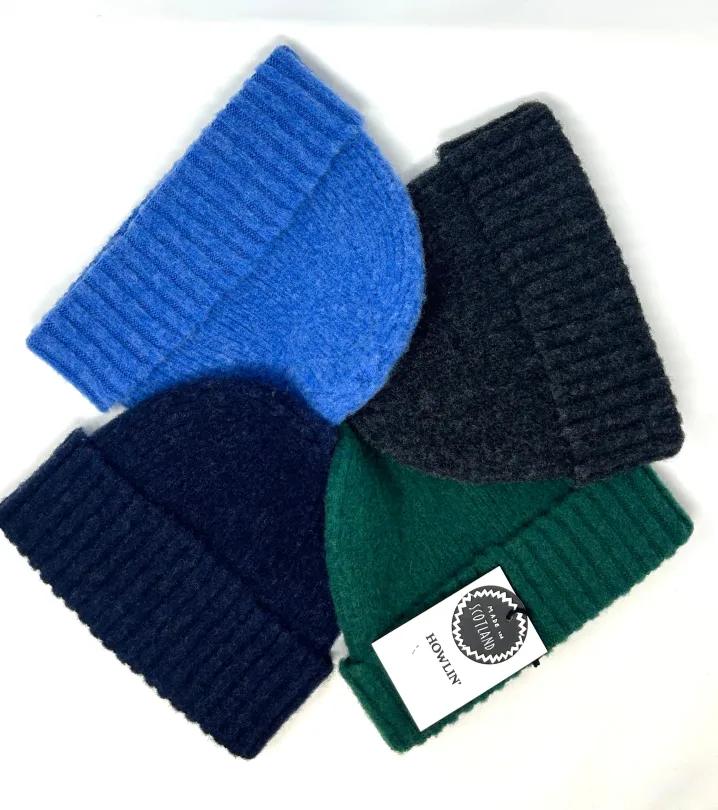 BEANIES LANA CARDATA BORDO COSTA HOLWIN