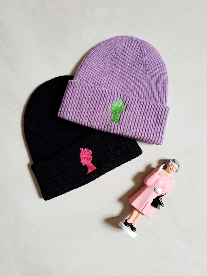 BERRETTI BEANIES RICAMO REGINA