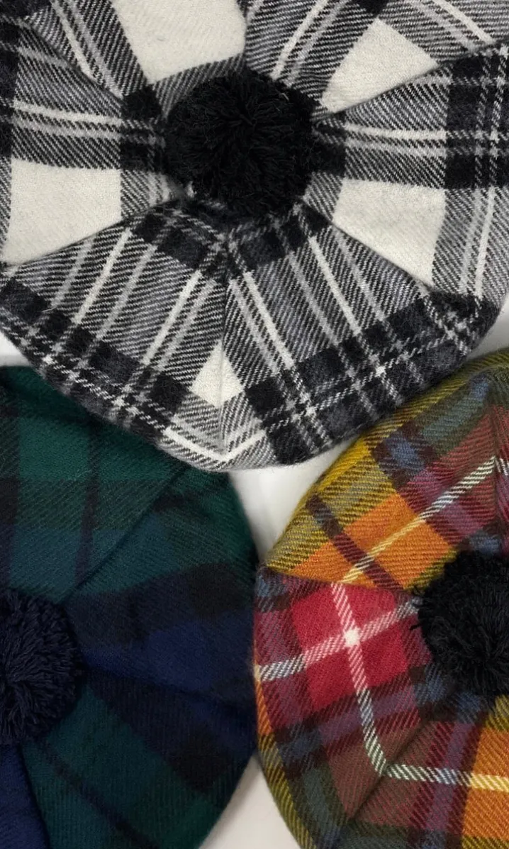 COPPOLA POMPON TARTAN