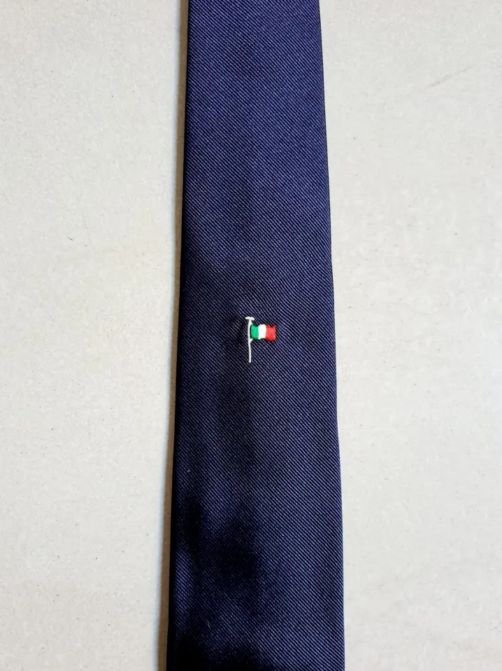 CRAVATTA BANDIERA ITALIANA RICAMATA A MANO