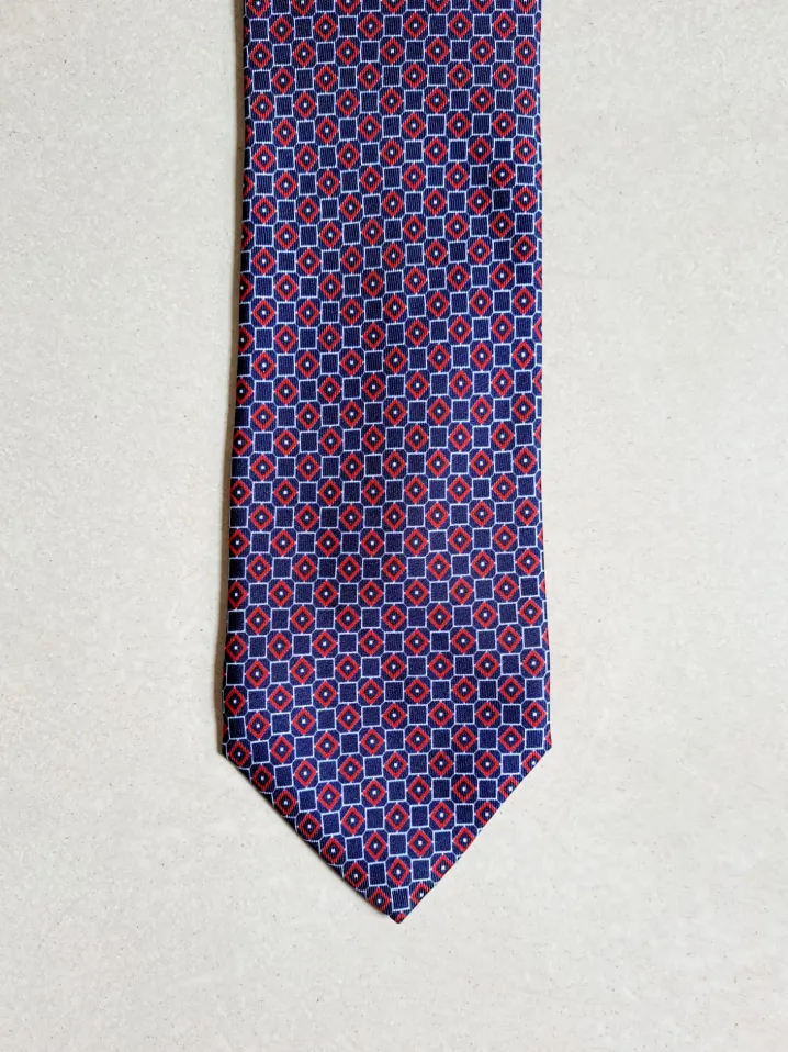 CRAVATTA SETA FOULARD MOTIVO GEOMETRICO BLU BORDEAUX ECRU'