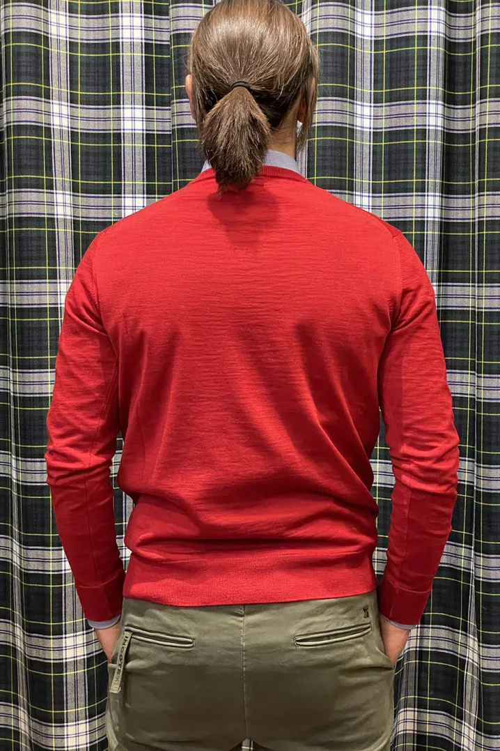 MAGLIONE A V MERINOS EXTRAFINE ROSSO