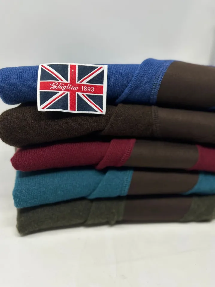 MAGLIONE "OSCAR" GIROCOLLO LANA MERINO FINE TOPPE IN CAMOSCIO