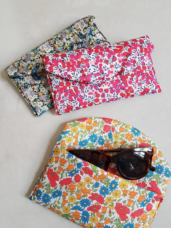 POCHETTE BUSTINA PORTA OCCHIALI MADE WITH LIBERTY FABRICS