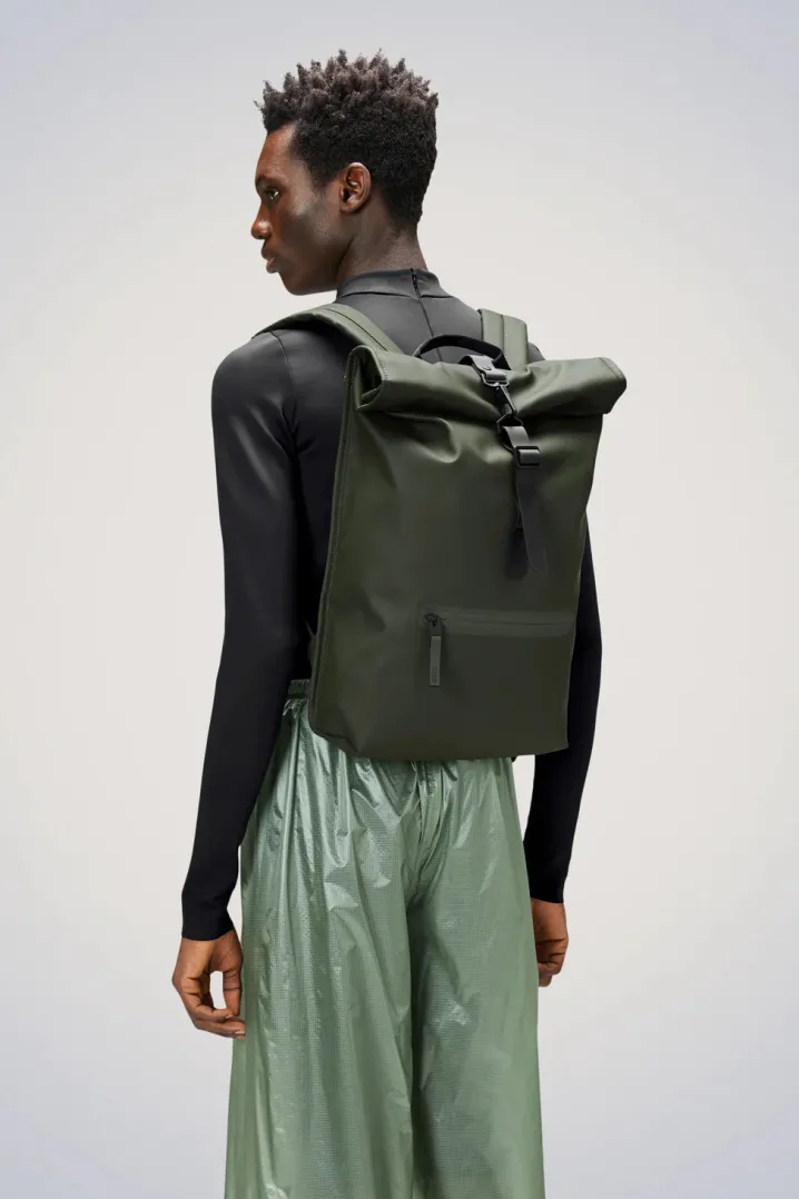 ROLLTOP RUCKSACK VERDE MILITARE RAINS