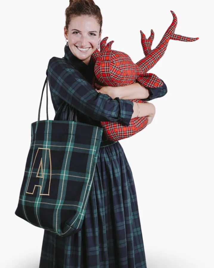 SHOPPER TARTAN ALPHABET STYLE