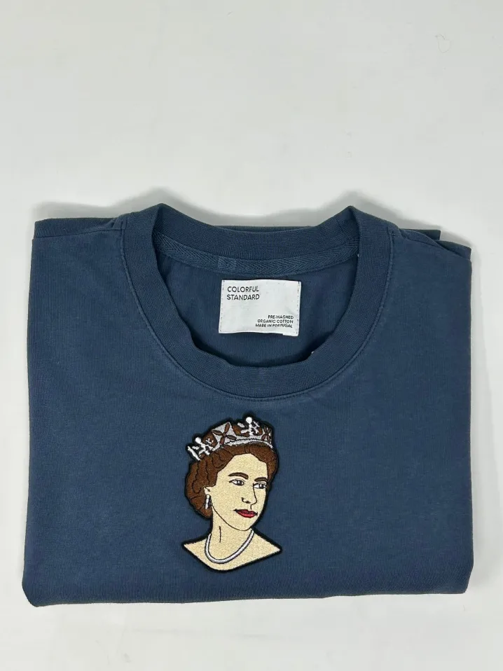 T-SHIRT REGINA ELISABETTA II